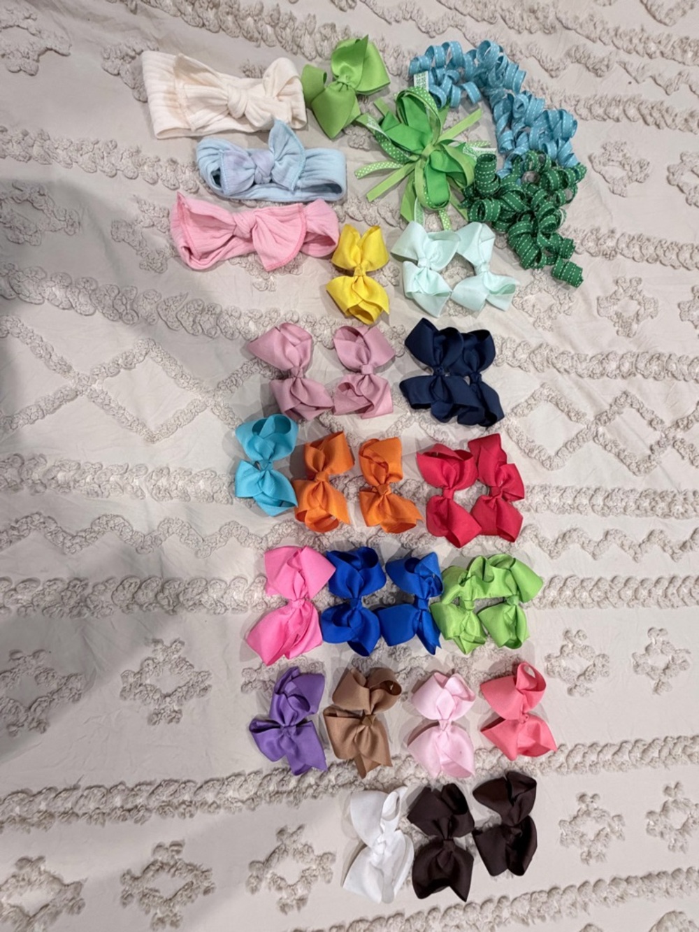 Multi-Color Girls Hair Bow Set — Assorted Ribbon Clips